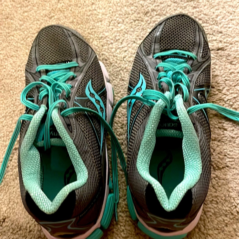 Saucony shoes